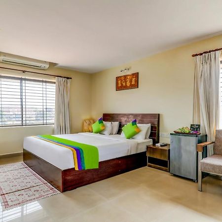 Treebo Trend Fort Mercara Nearby Madikeri Fort Екстериор снимка