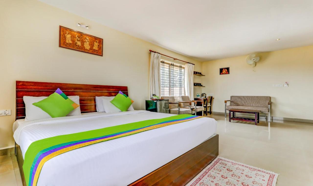 Treebo Trend Fort Mercara Nearby Madikeri Fort Екстериор снимка